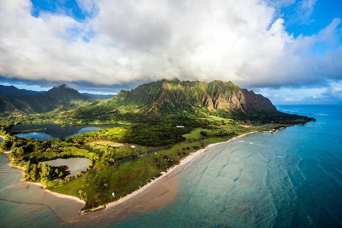 Royal Crown of Oahu - 60 Min Helicopter Tour - Doors Off or On - Leeward Coast views: Hanauma Bay and the volcanic coast feel real