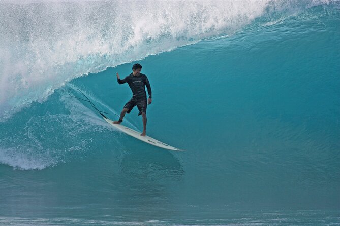 Shark Cage Diving On "The World Famous North Shore of Oahu", Hawaii - Motion sickness, rough water, and the photo add-ons
