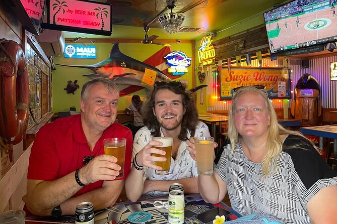 Sips & Secrets of Hawaii Pub Crawl - Price and value: $45 for four included beers plus a guided history walk