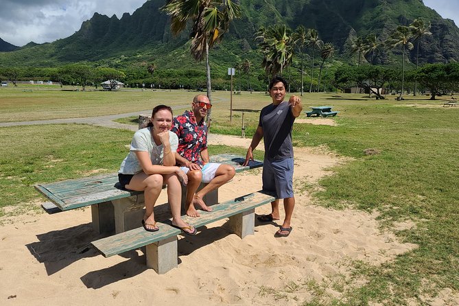 Skip the Crowds: Secret Oahu Half Circle Tour with a Local - Windward start: Hanauma Bay views and the marine-life story