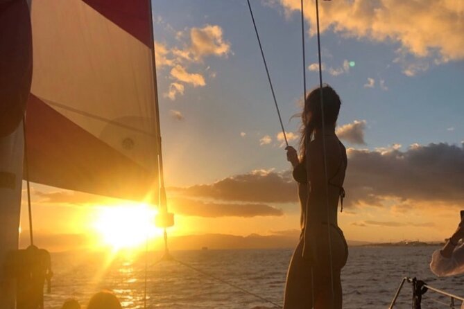 Sunset Cruise & Whale Watching from Oahu - Getting On Board at Pink Sails Waikiki (and What to Know First)