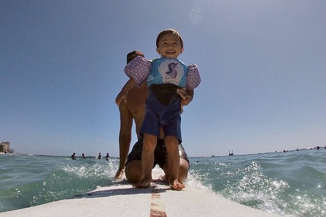 Surf Lesson Without the Crowds Including GoPRO Videos - Ala Moana meet-up: easy starting point in Honolulu
