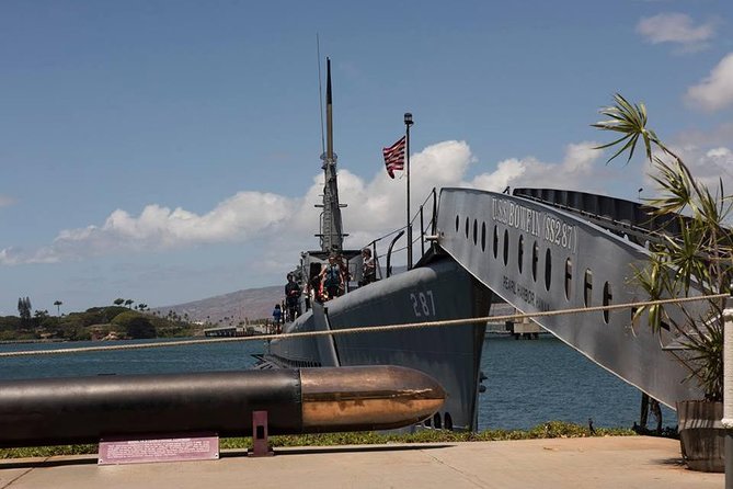 The Best of Pearl Harbor Full Day Tour - National Cemetery of the Pacific: When the Day Turns Quiet
