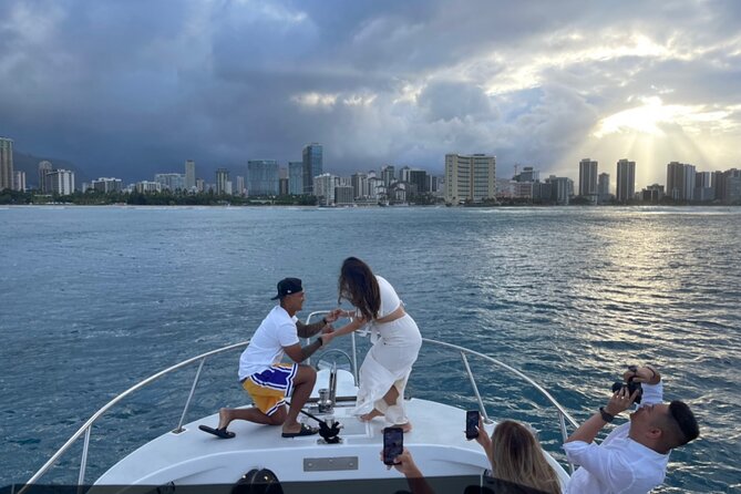 Turtle Canyon Snorkel Adventure in Waikiki, Oahu - Floating Platforms After Snorkeling: The Part Most People Forget to Plan
