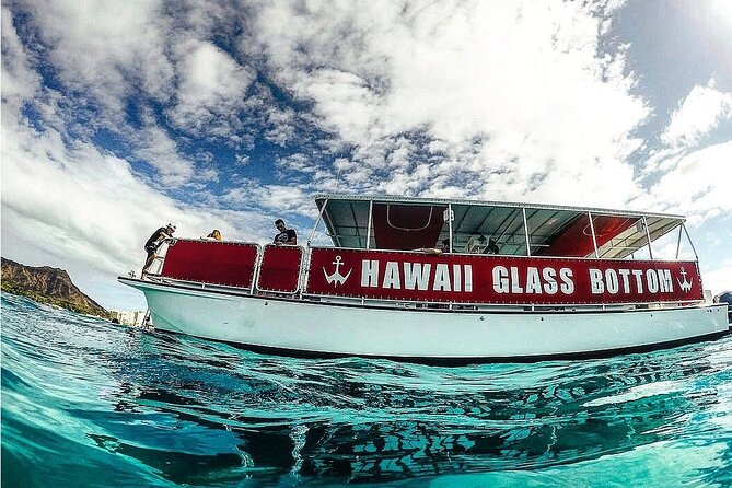 Waikiki Beach Glass Bottom Boat Cruise - Stop 1: Kewalo Basin Harbor check-in and the fast start