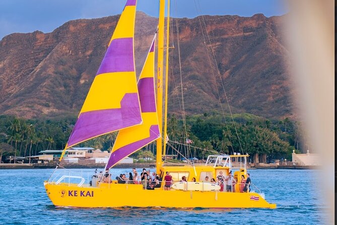 Waikiki Beach Sunset Sail - Mamala Bay and Oahu’s South Shore: what the first stretch is really for