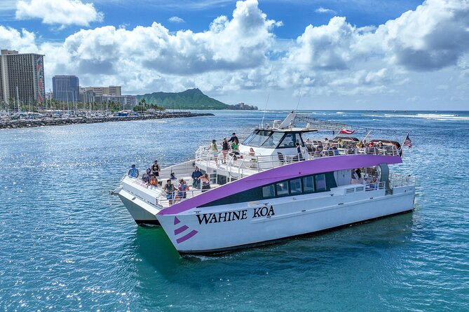 Waikiki: Friday Night Fireworks Catamaran Cruise - What You’re Really Paying For on This Waikiki Fireworks Cruise