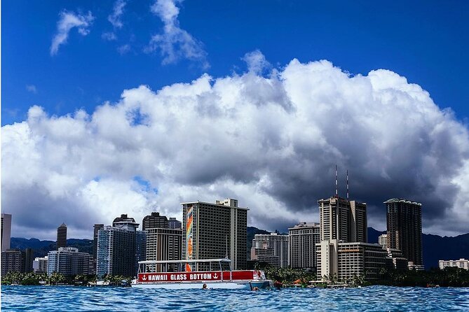 Waikiki Glass Bottom Boat Cruise - Comfort, Restrooms, and Seasickness Tips