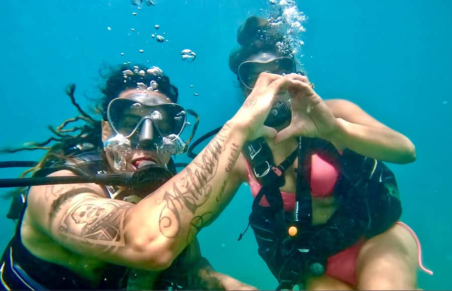 Waikiki: Honolulu Beginner Scuba Diving with Videos - Magic Island Lagoon: a smart first stop in Waikiki