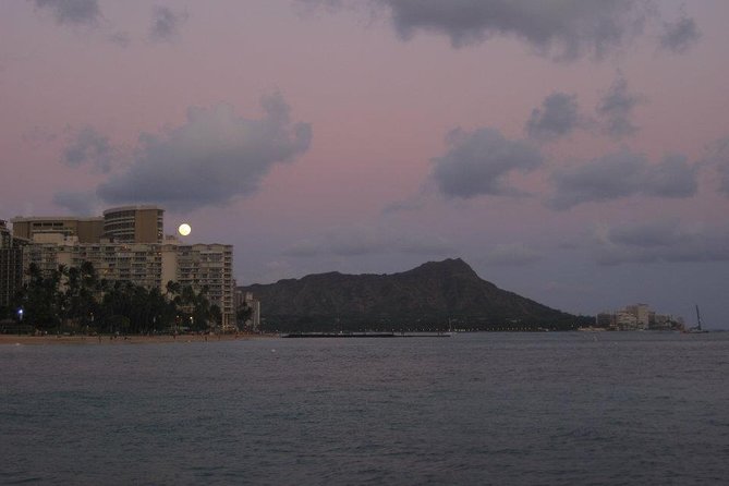 Waikiki Signature Sunset Catamaran Sail - Barefoot Sailing and What to Pack for Comfort