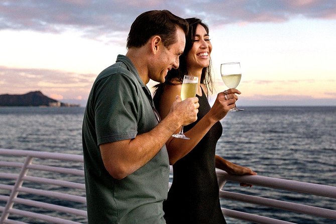 Waikiki Sunset Cocktail Cruise aboard the Majestic by Atlantis - The cruise itself: what the Waikiki coastline feels like from the water